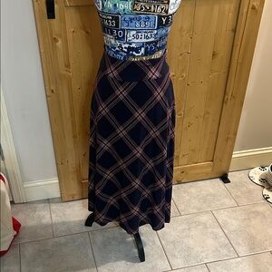 Croft & Barrow Navy and Red Plaid A-Line Skirt